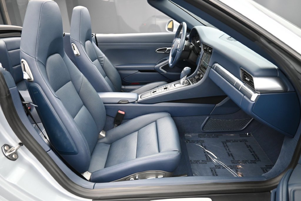 Used 2014 Porsche 911 Carrera image 28