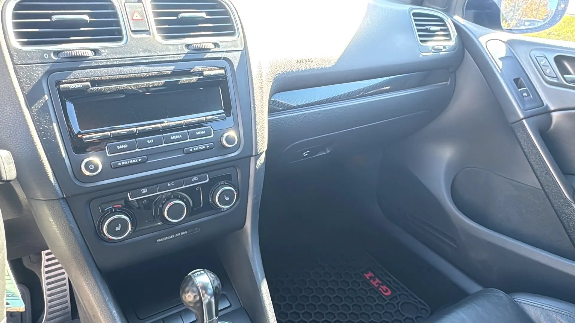 Used 2013 Volkswagen GTI Wolfsburg Edition FWD image 26