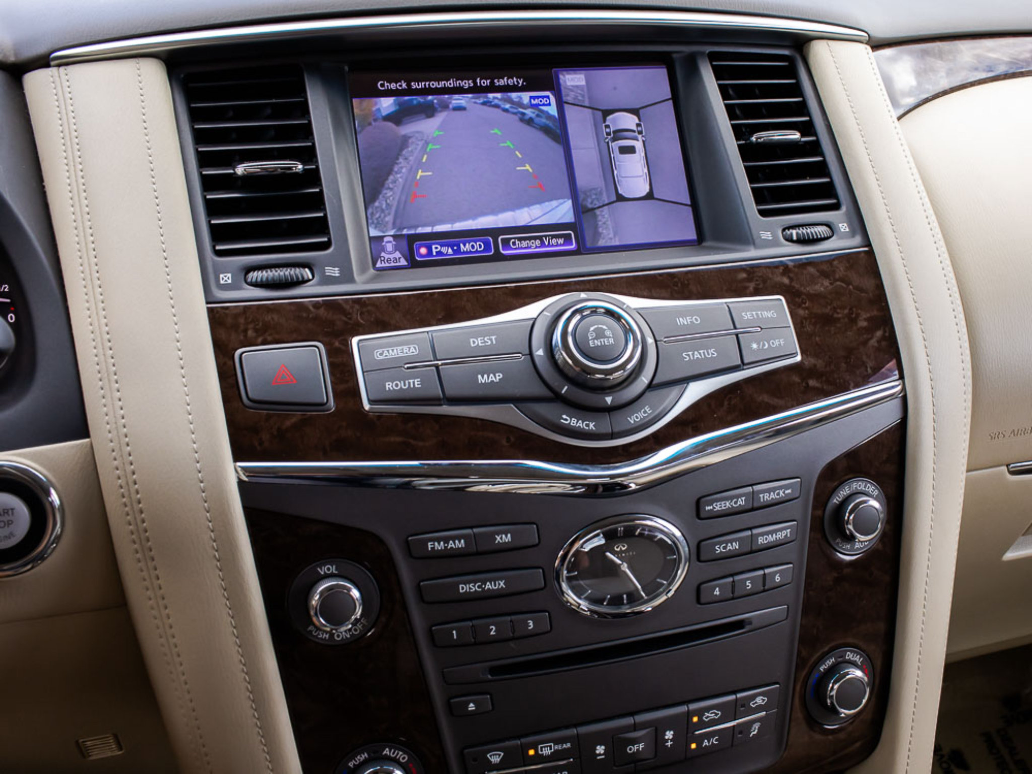 Used 2015 INFINITI QX80 4WD w/ 22" Wheel Package image 22