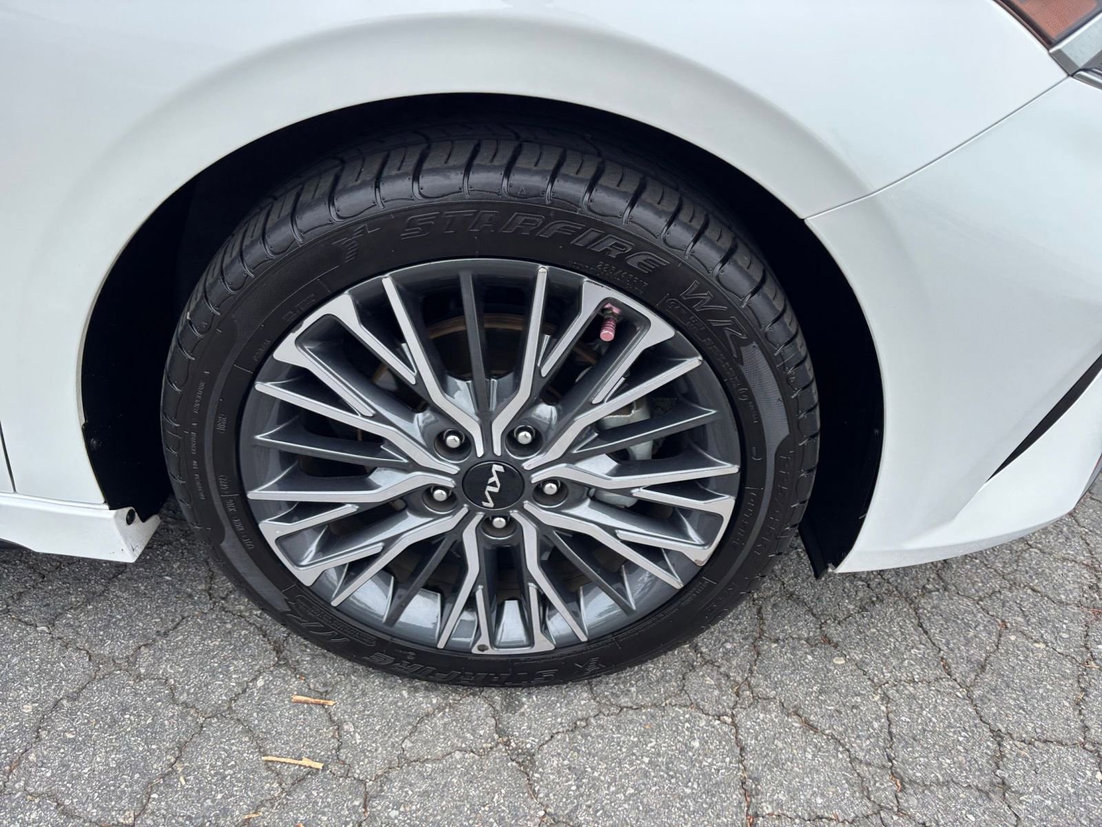 Used 2023 Kia Forte GT-Line w/ GT-Line Technology Package image 33