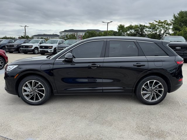 Used 2024 Lincoln Corsair Grand Touring w/ Equipment Group 302A image 11