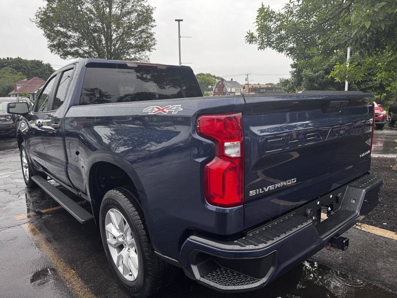 Certified 2021 Chevrolet Silverado 1500 Custom AWD/4WD image 4