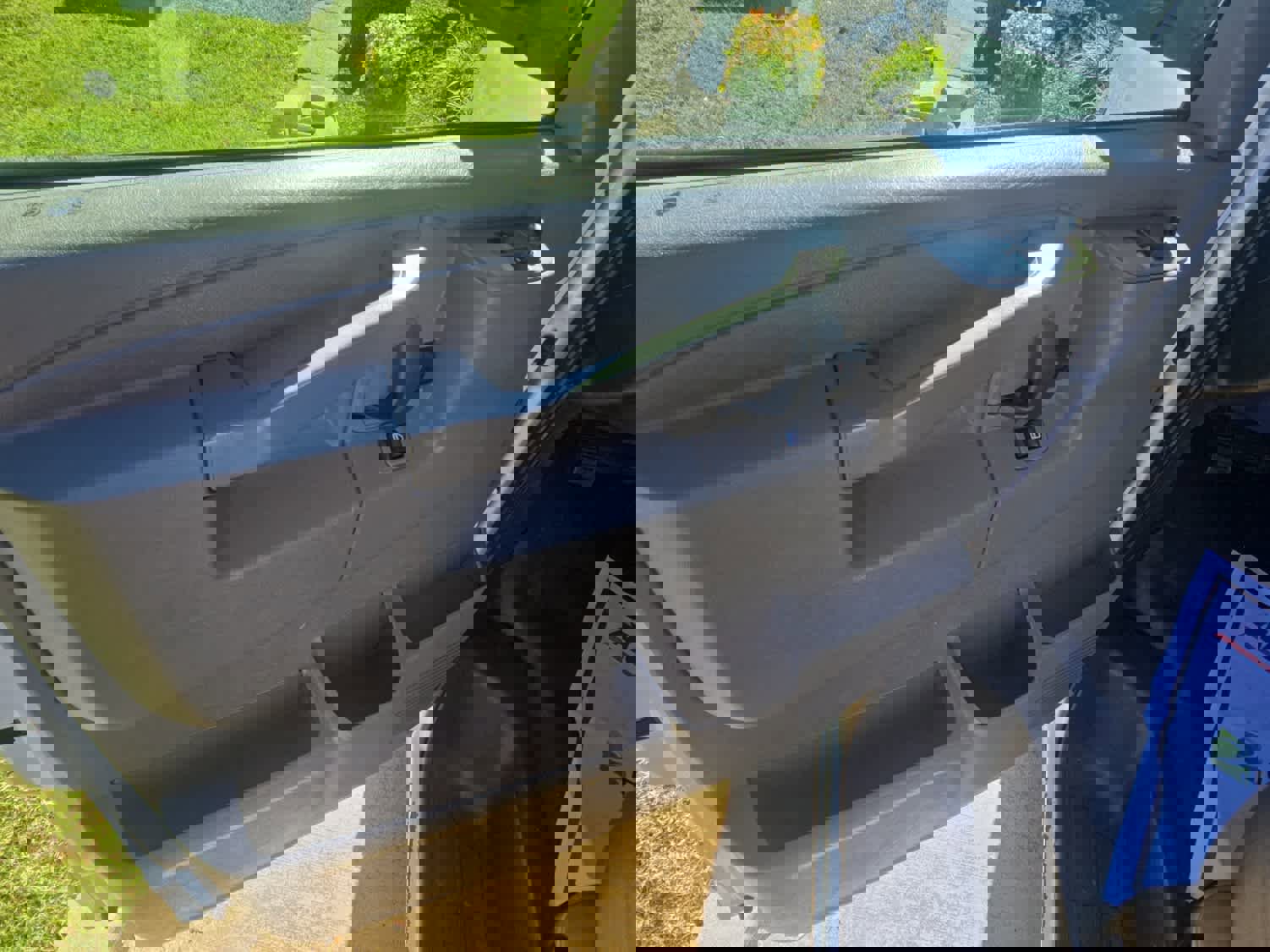 Used 2020 Chevrolet Express 2500 w/ Communications Package image 13