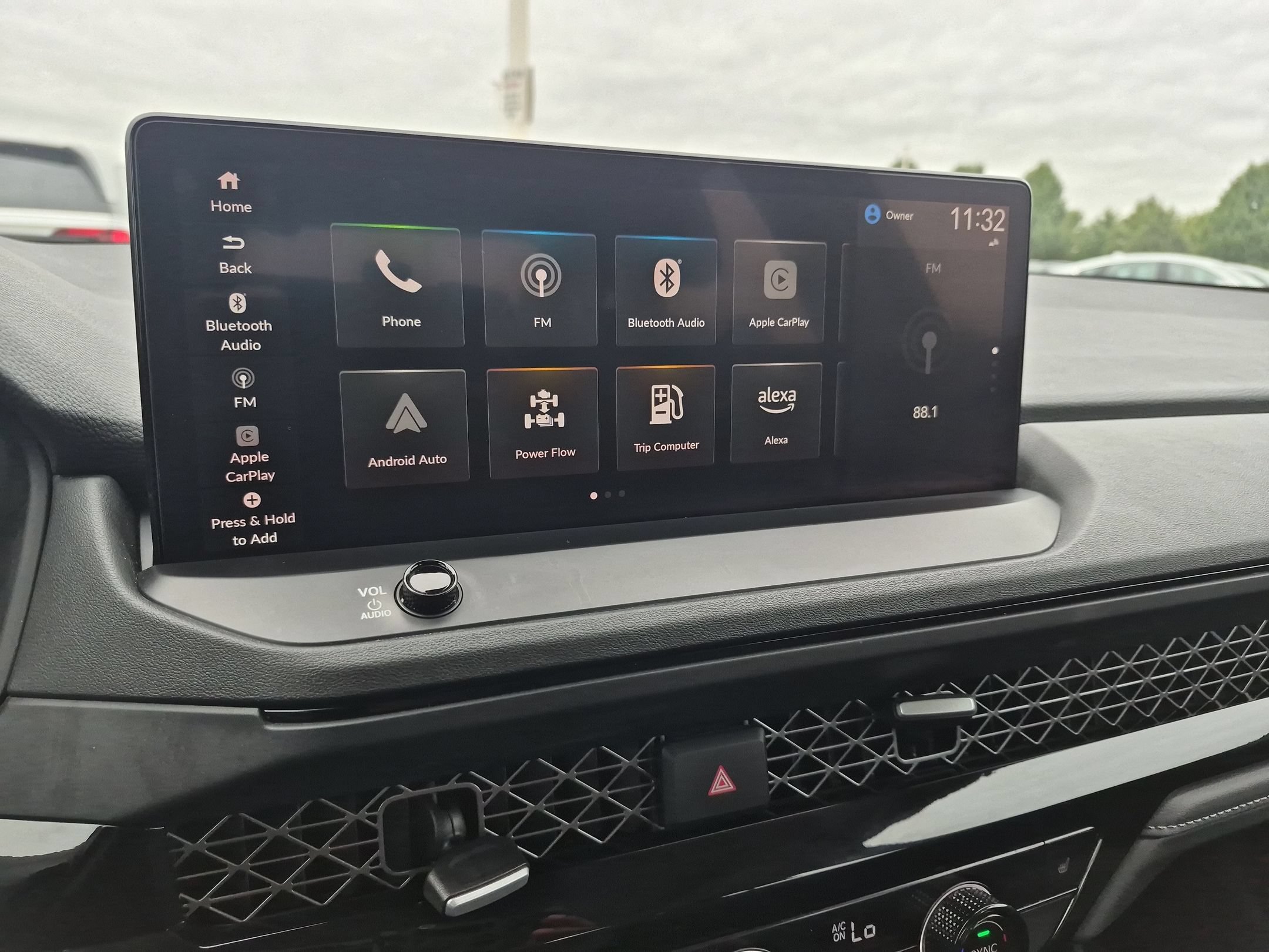 Used 2025 Honda Accord EX-L image 17