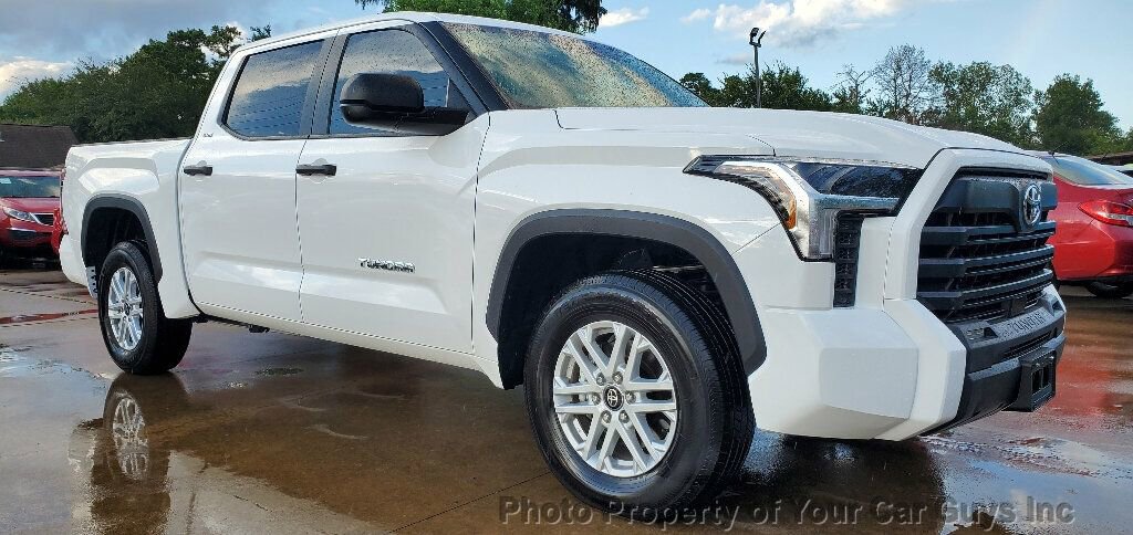 Used 2025 Toyota Tundra SR5 image 10