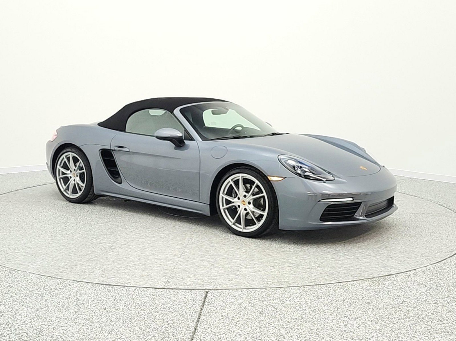 Used 2025 Porsche 718 Boxster w/ Premium Package image 10