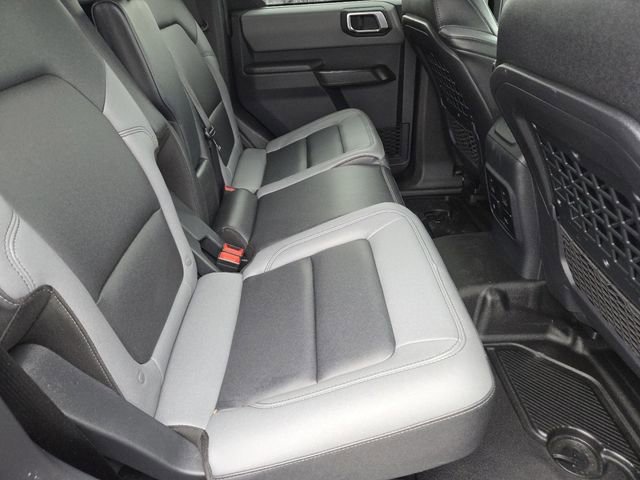 Used 2024 Ford Bronco Black Diamond image 25
