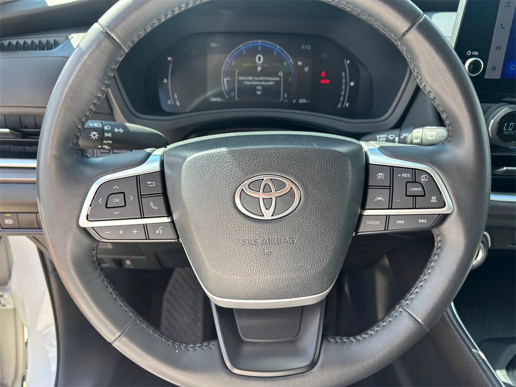 Certified 2024 Toyota Grand Highlander XLE image 15