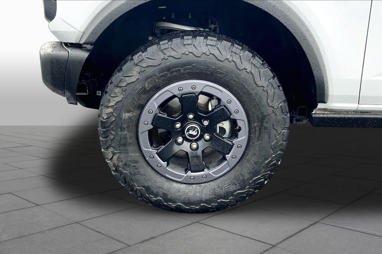 Used 2022 Ford Bronco Badlands AWD/4WD image 11