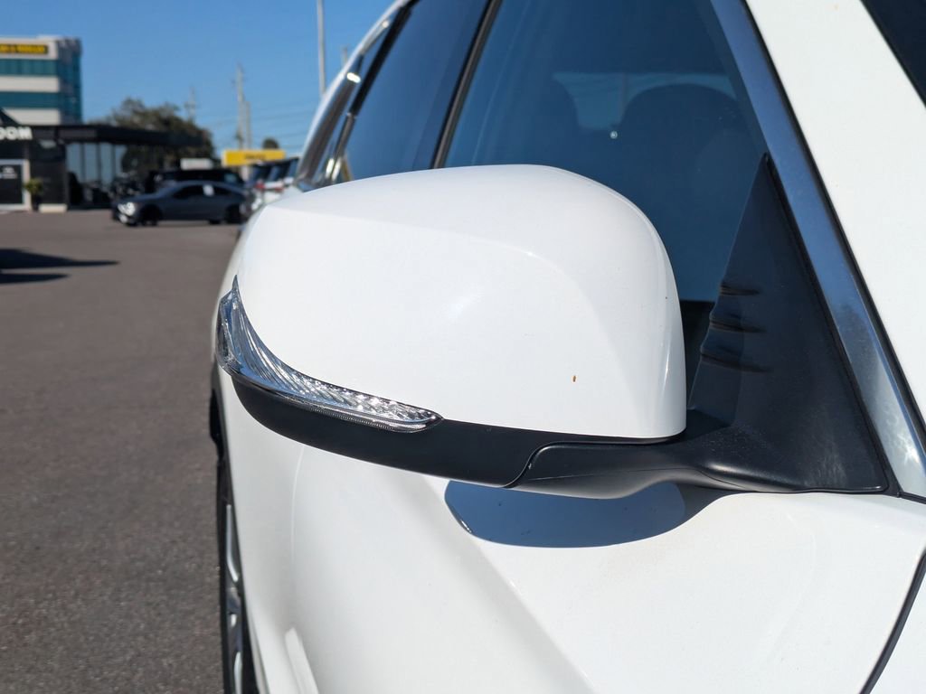 Certified 2025 INFINITI QX50 Luxe image 11