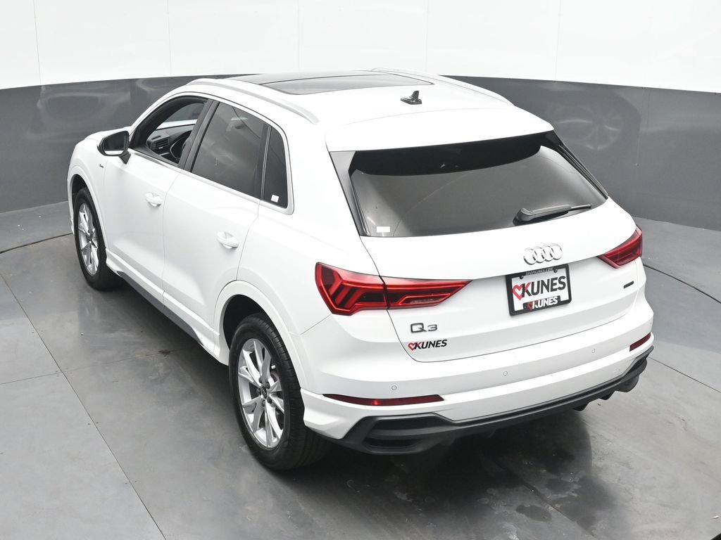 Used 2023 Audi Q3 2.0T Premium image 42