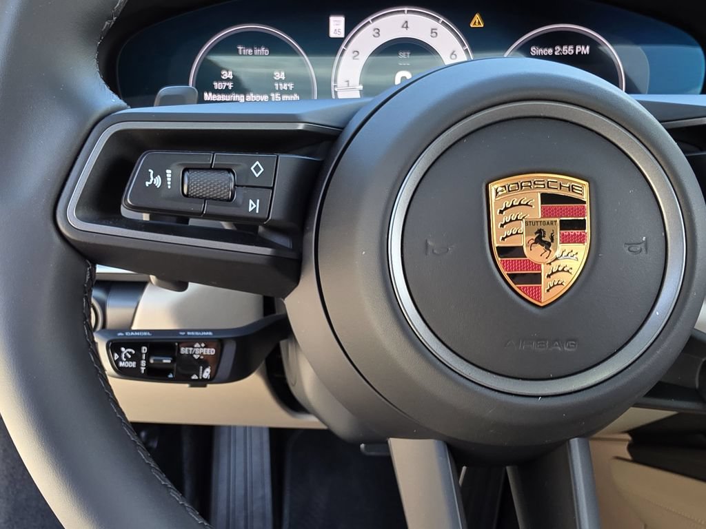 Used 2026 Porsche 911 Carrera 4S AWD/4WD image 27