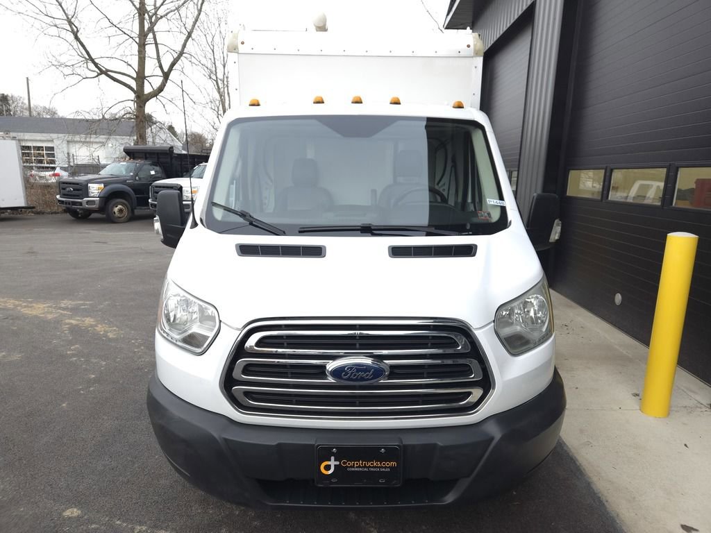 Used 2015 Ford Transit 250 138 w/ Exterior Upgrade Package image 8