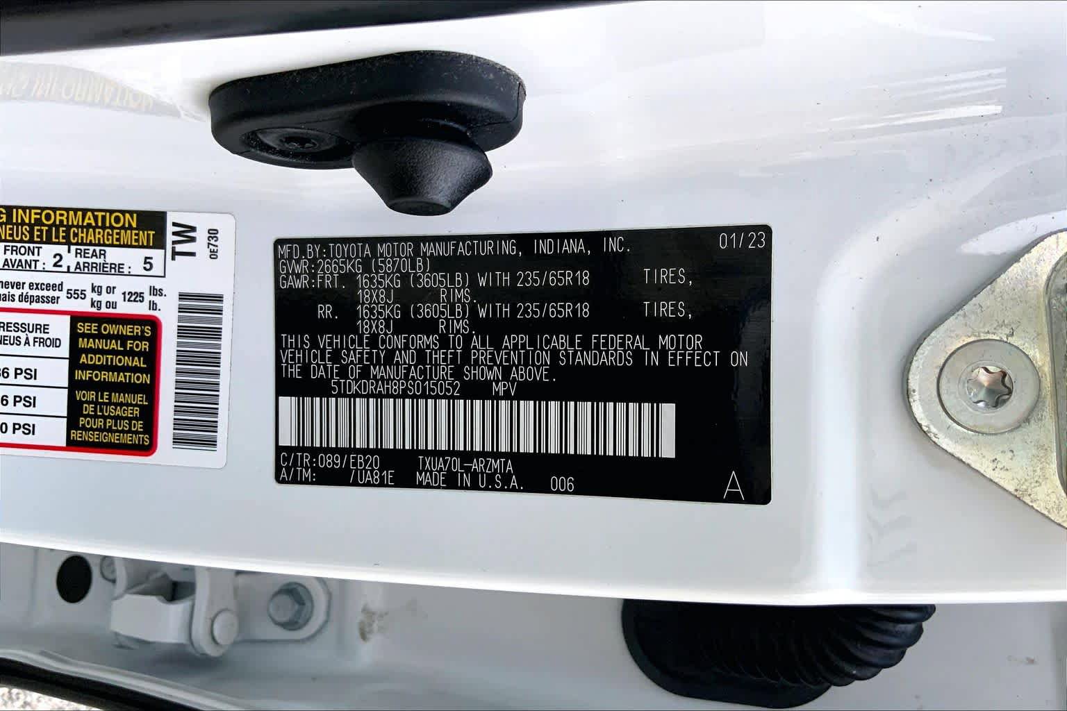 Used 2023 Toyota Highlander XLE image 36