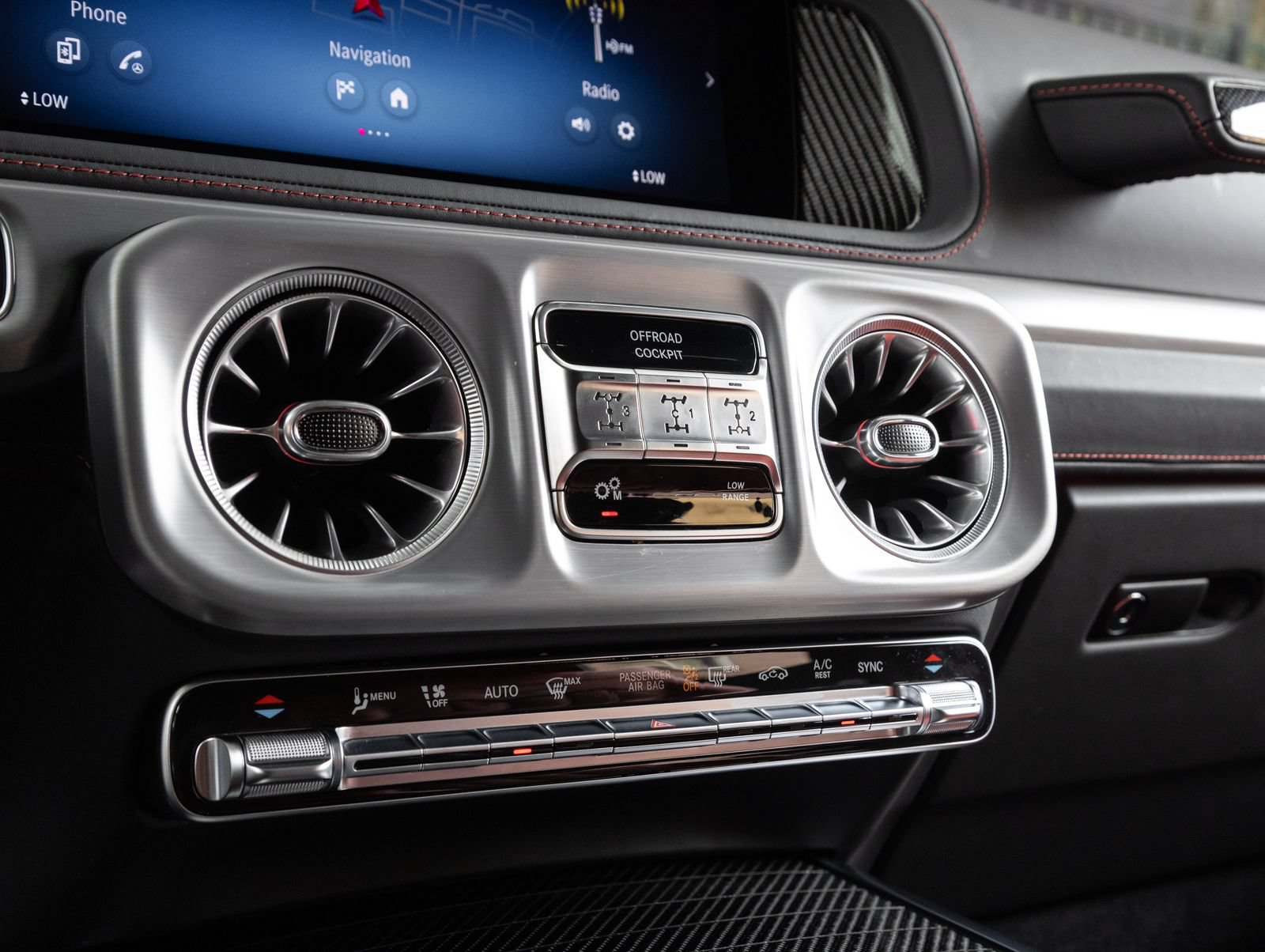 Used 2025 Mercedes-Benz G 63 AMG 4MATIC image 24
