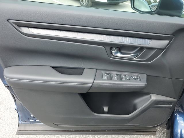Used 2025 Honda CR-V EX image 17