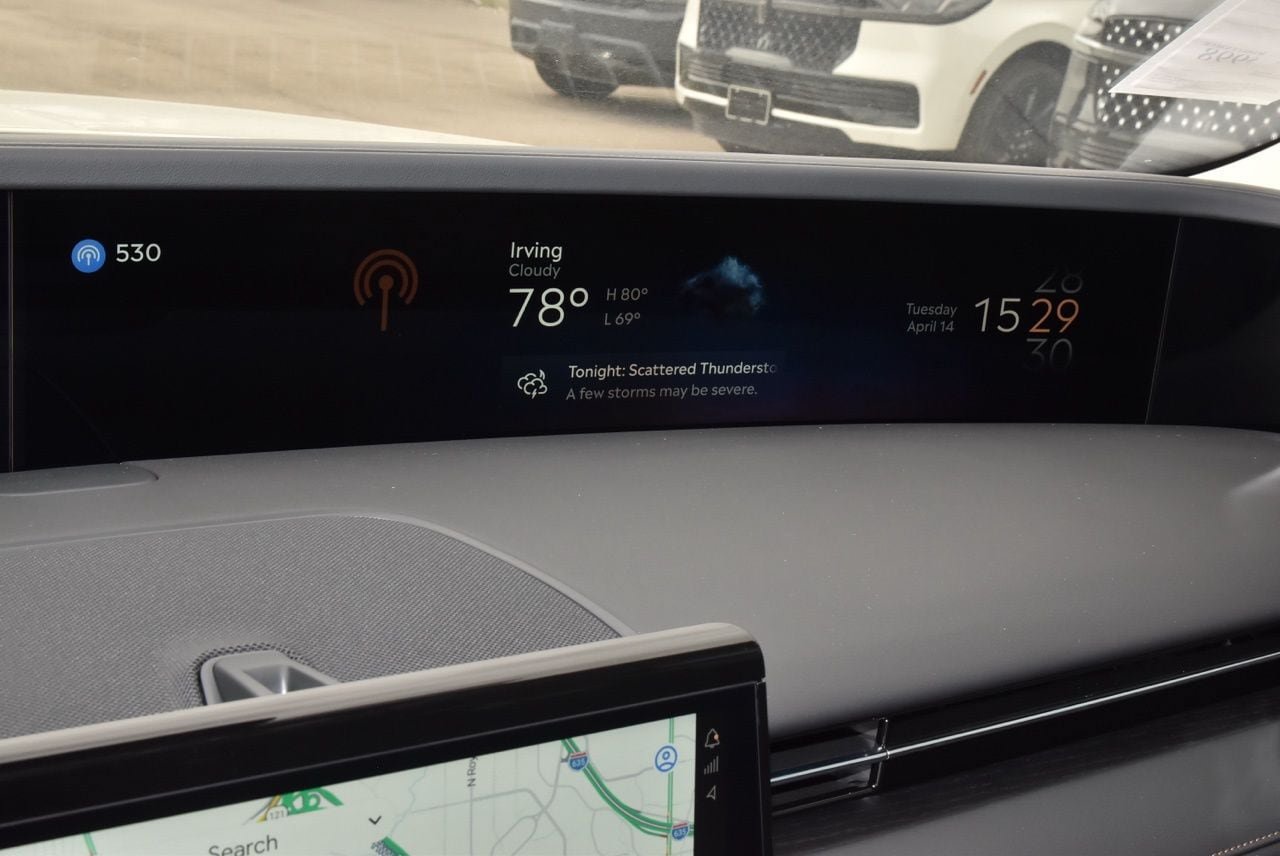 New 2026 Lincoln Nautilus Reserve AWD/4WD image 33
