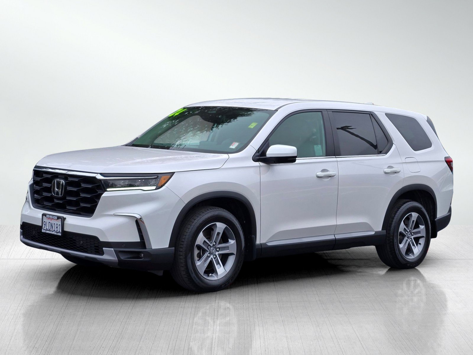 Used 2024 Honda Pilot EX-L image 8