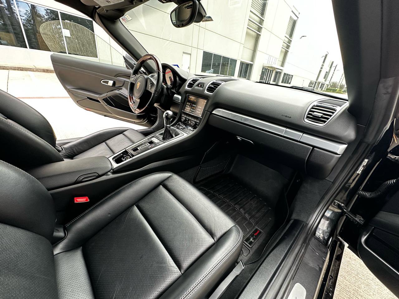 Used 2015 Porsche Boxster image 26