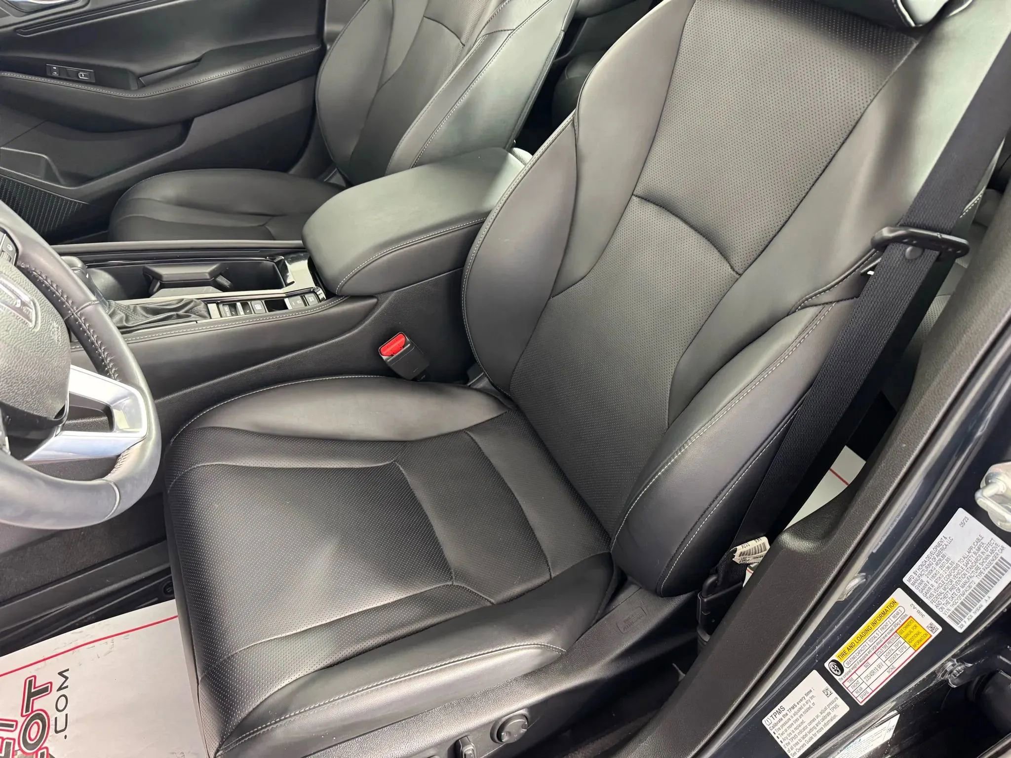 Used 2023 Honda Accord Touring image 35