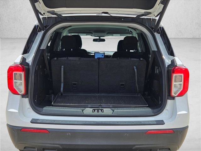 Used 2021 Ford Explorer XLT RWD image 7