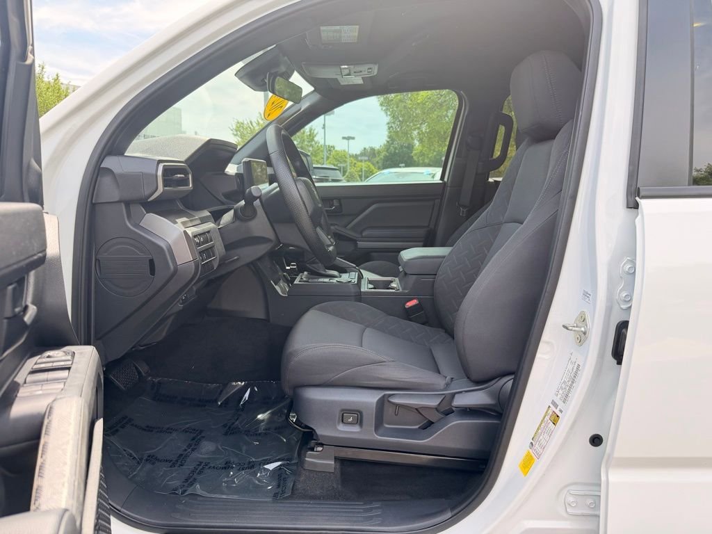Used 2024 Toyota Tacoma SR5 RWD image 23
