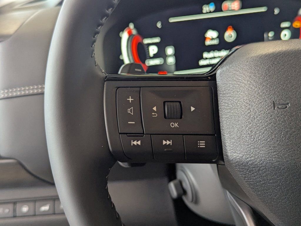 New 2026 Nissan Pathfinder Platinum image 20