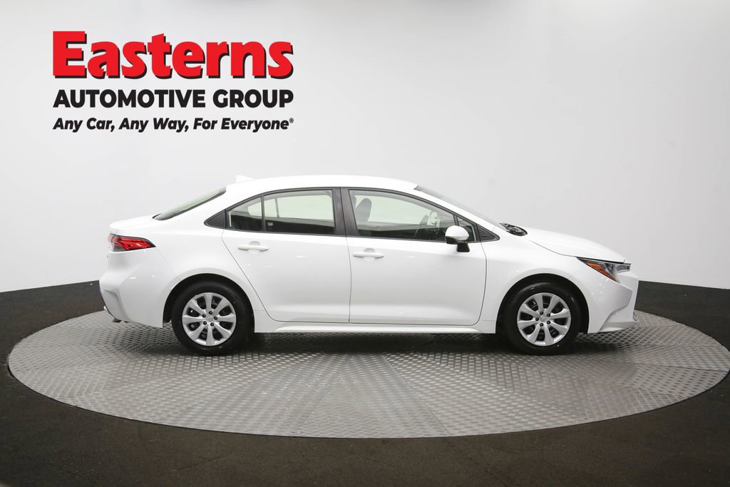 Used 2022 Toyota Corolla LE image 44