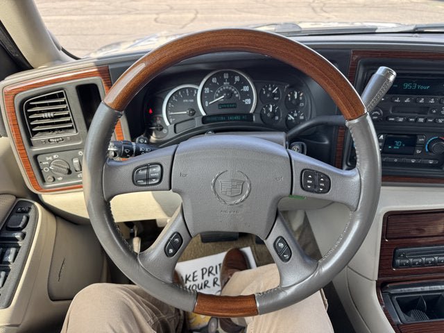 Used 2003 Cadillac Escalade AWD image 16