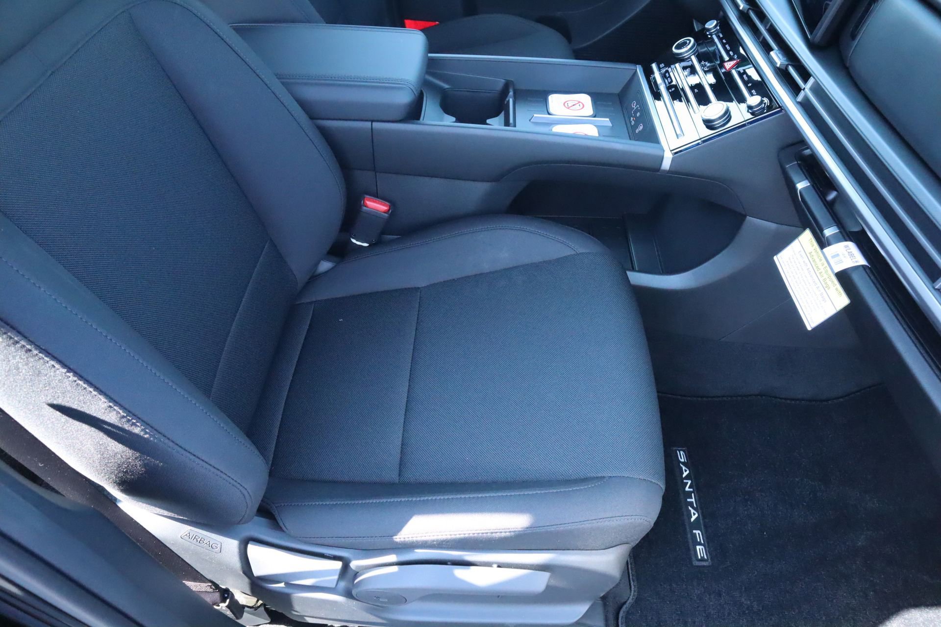 New 2026 Hyundai Santa Fe SE image 18