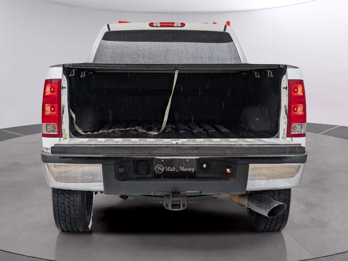 Used 2007 GMC Sierra 2500 SLE w/ EZ-Lift Tailgate Package RWD image 10