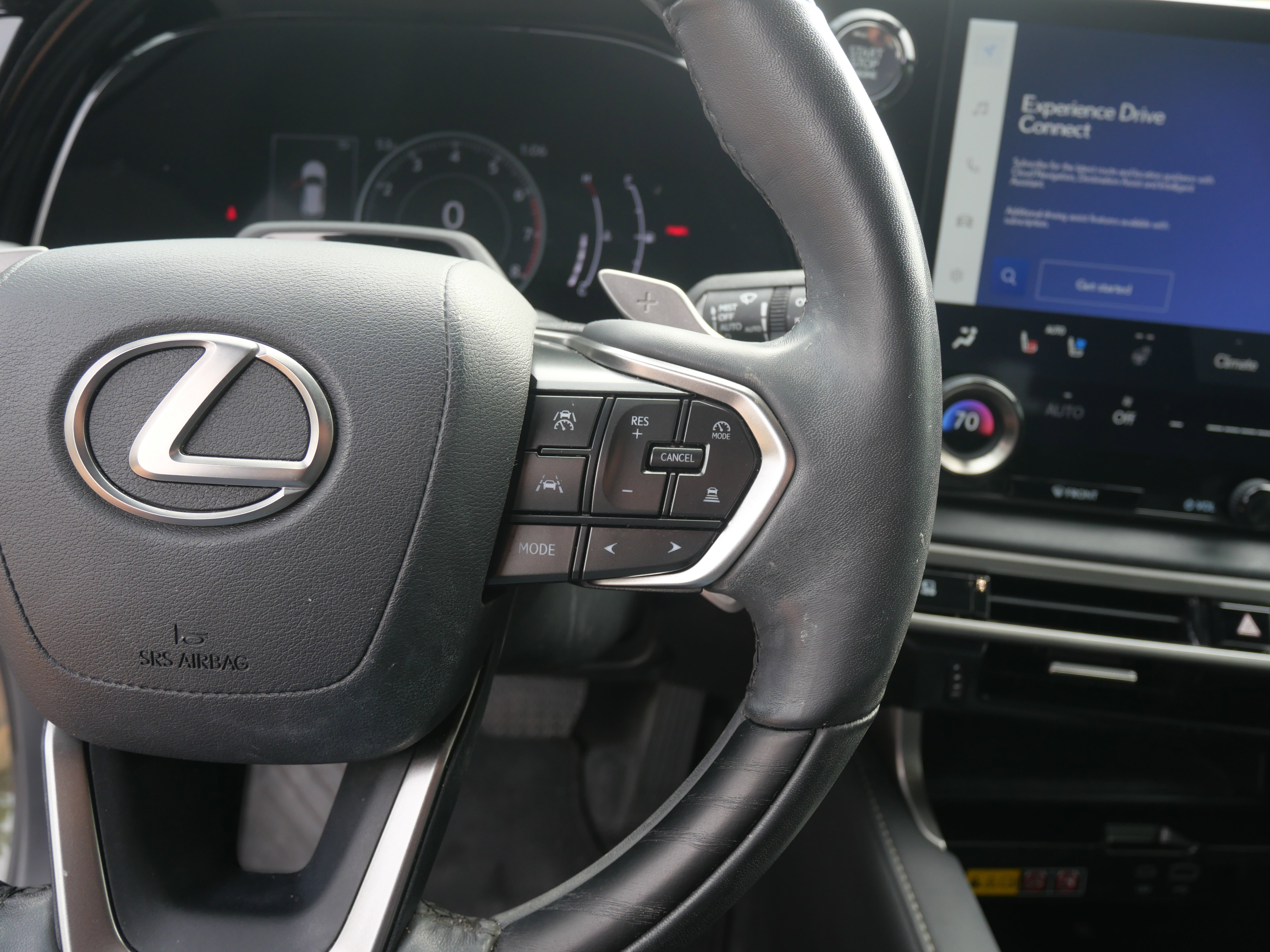 Used 2024 Lexus RX 350 Premium image 12
