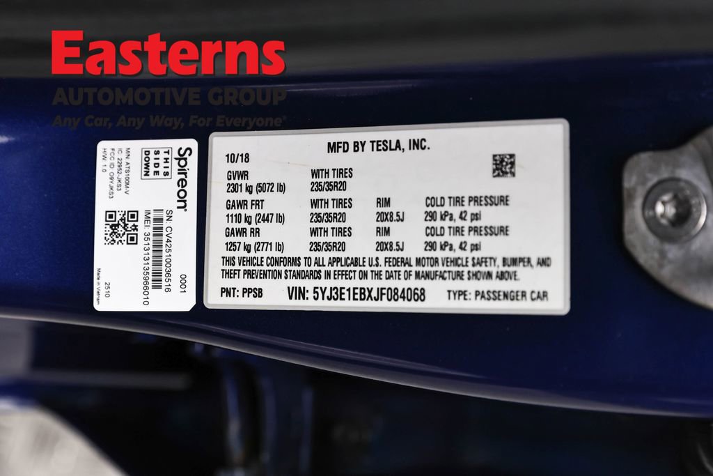 Used 2018 Tesla Model 3 Performance image 31