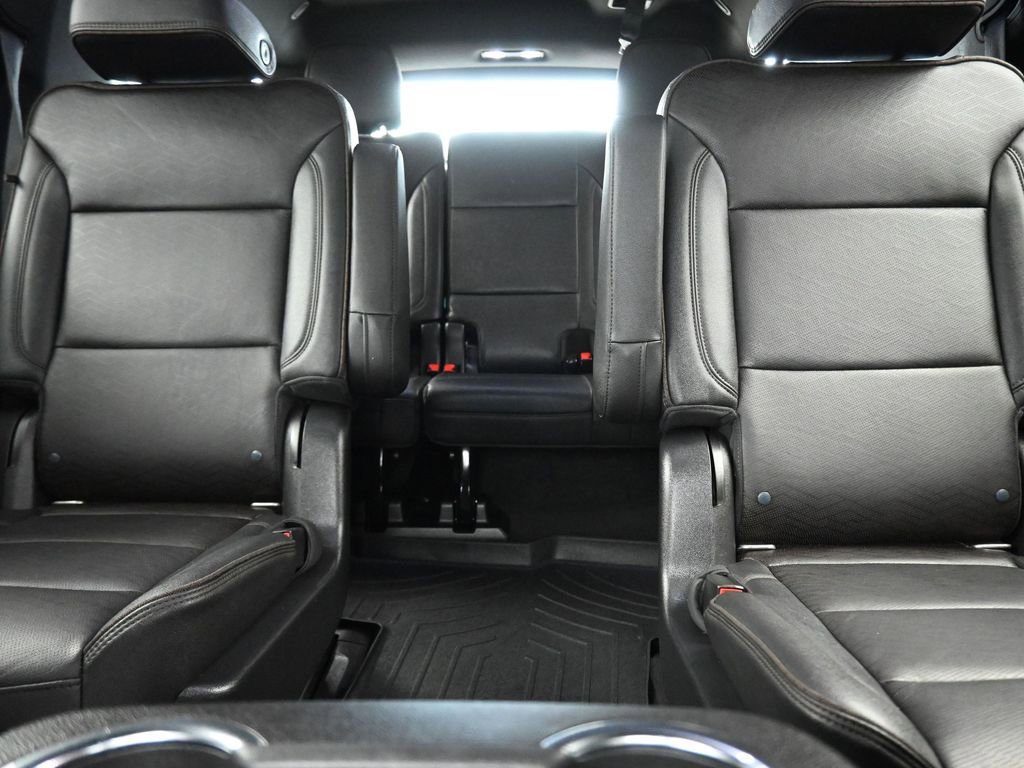 Used 2021 Chevrolet Suburban High Country image 38