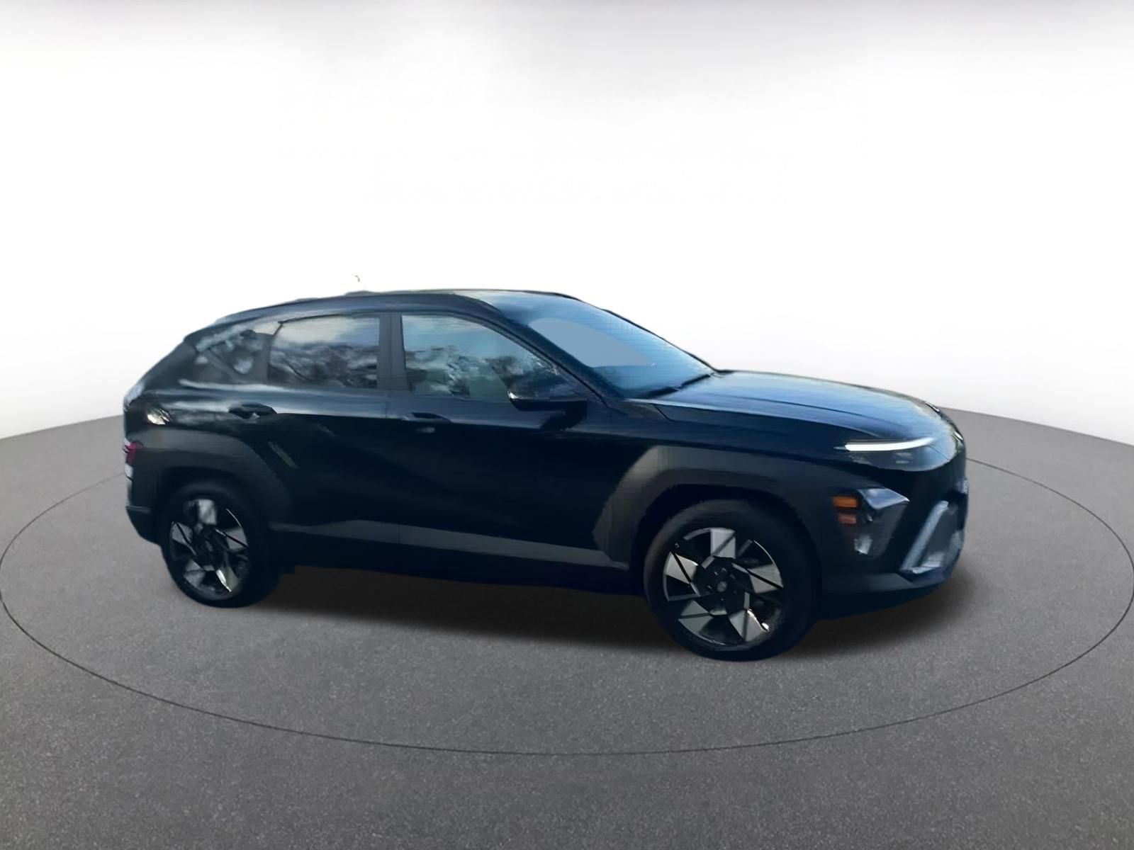 Used 2025 Hyundai Kona SEL video 2