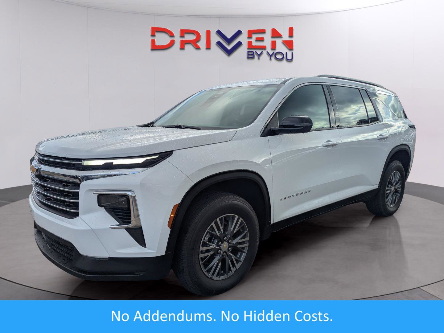 New 2026 Chevrolet Traverse LT w/ Driver Confidence Package image 1