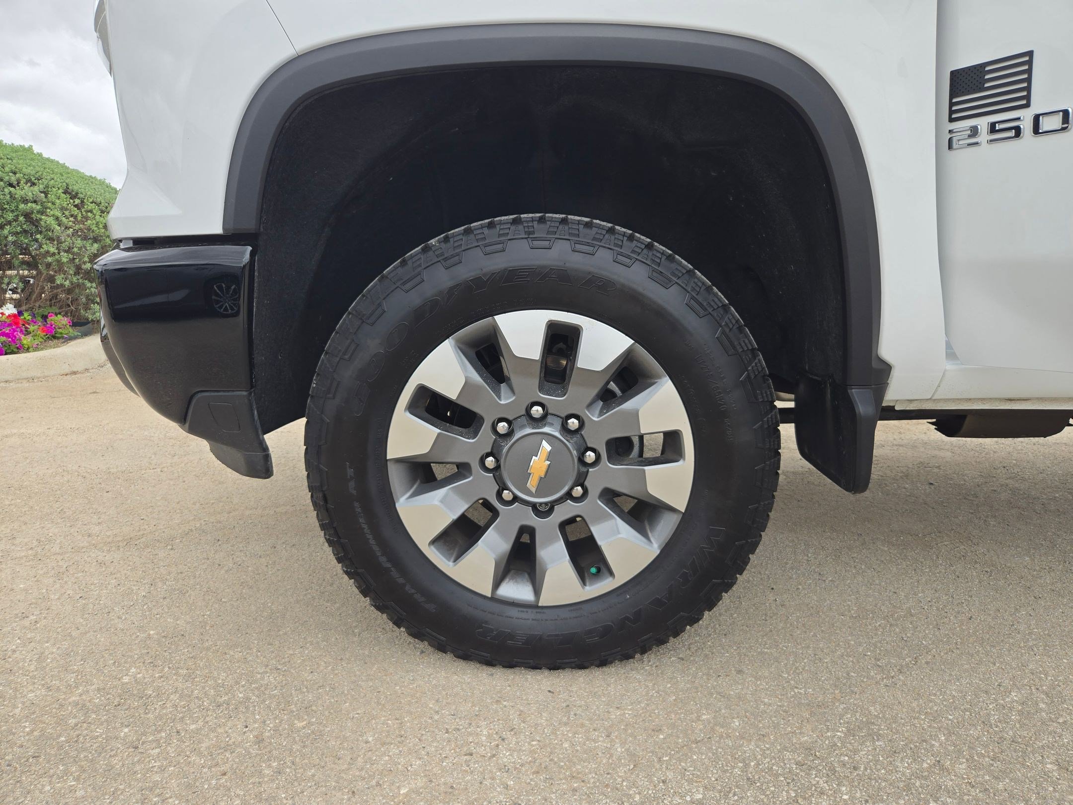 Certified 2025 Chevrolet Silverado 2500 Custom w/ Custom Value Package AWD/4WD image 21