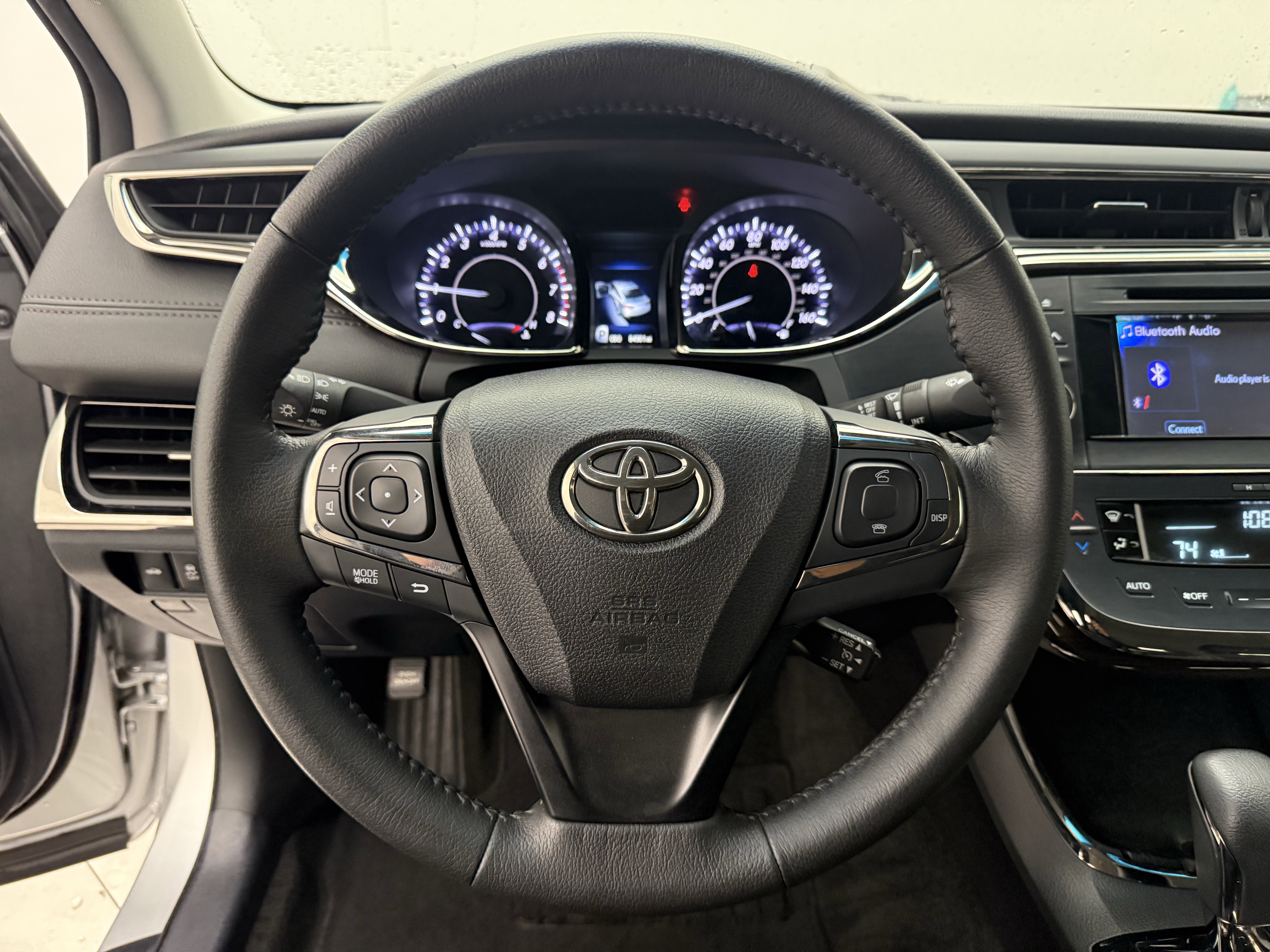 Used 2014 Toyota Avalon XLE image 14