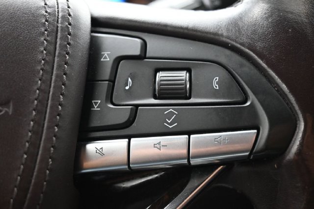 Used 2023 Cadillac Escalade ESV Sport Platinum w/ LPO, ONYX Package AWD/4WD image 16