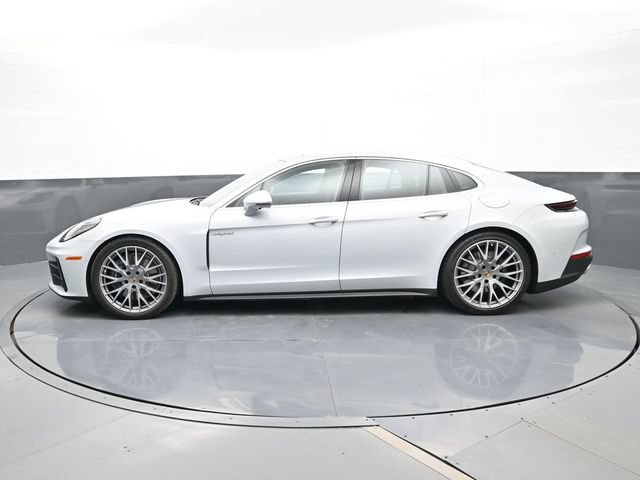 Certified 2025 Porsche Panamera 4 E-Hybrid AWD/4WD image 2