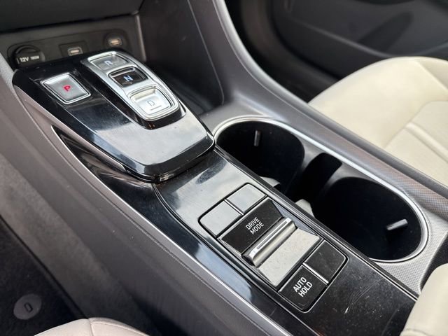 Used 2023 Hyundai Sonata SEL w/ Preferred Accessory Package image 9