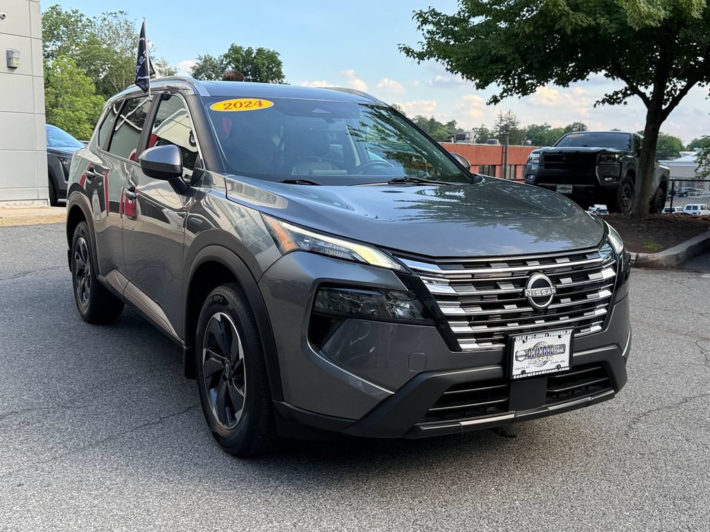 Used 2024 Nissan Rogue SV w/ SV Premium Package AWD/4WD image 7