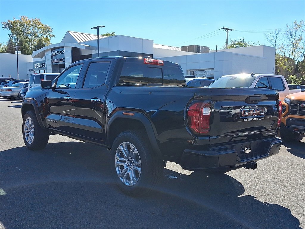 New 2026 GMC Canyon Denali w/ LPO, Denali Black Edition image 3