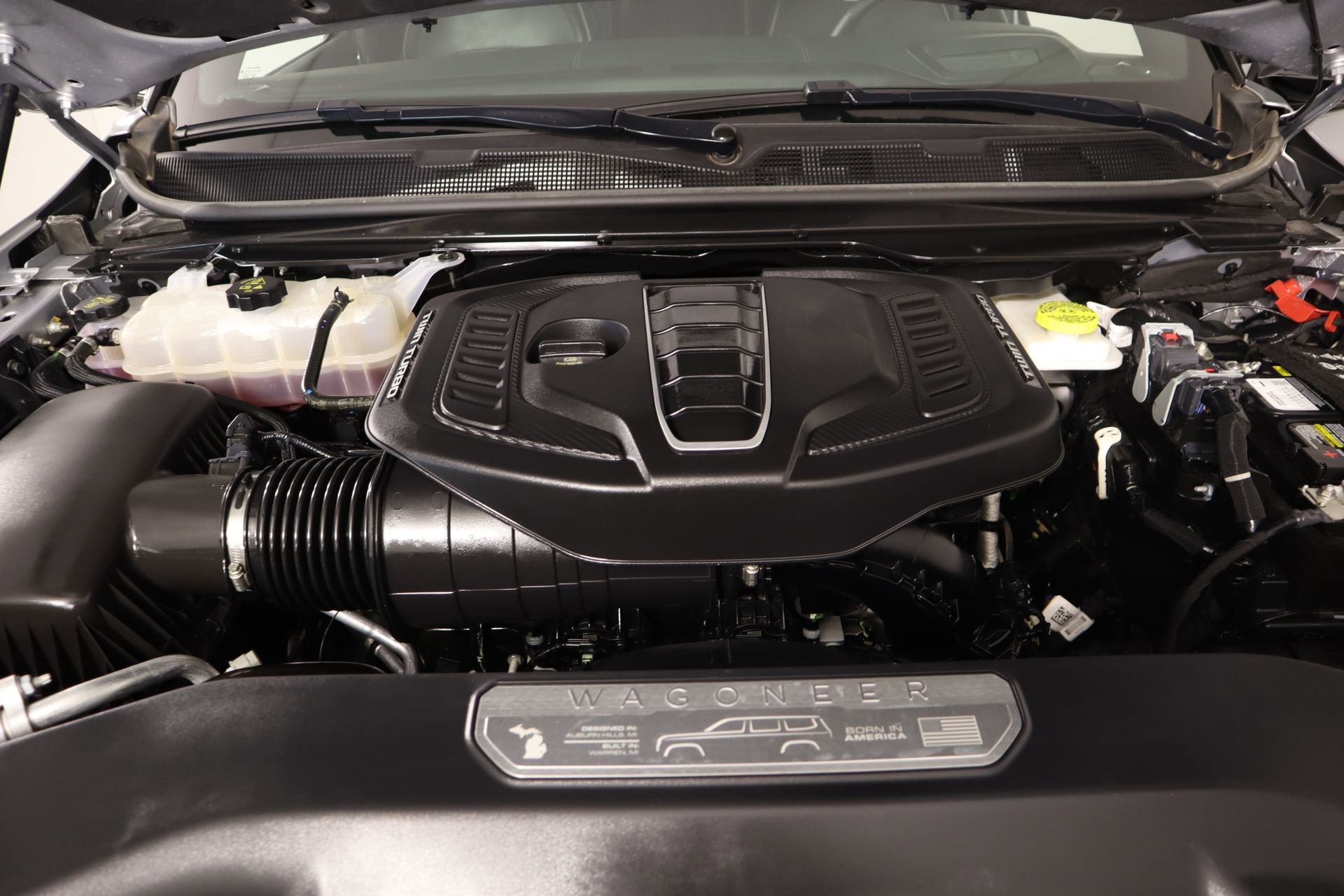 Used 2024 Jeep Grand Wagoneer Series II w/ Quick Order Packagew 28T image 22