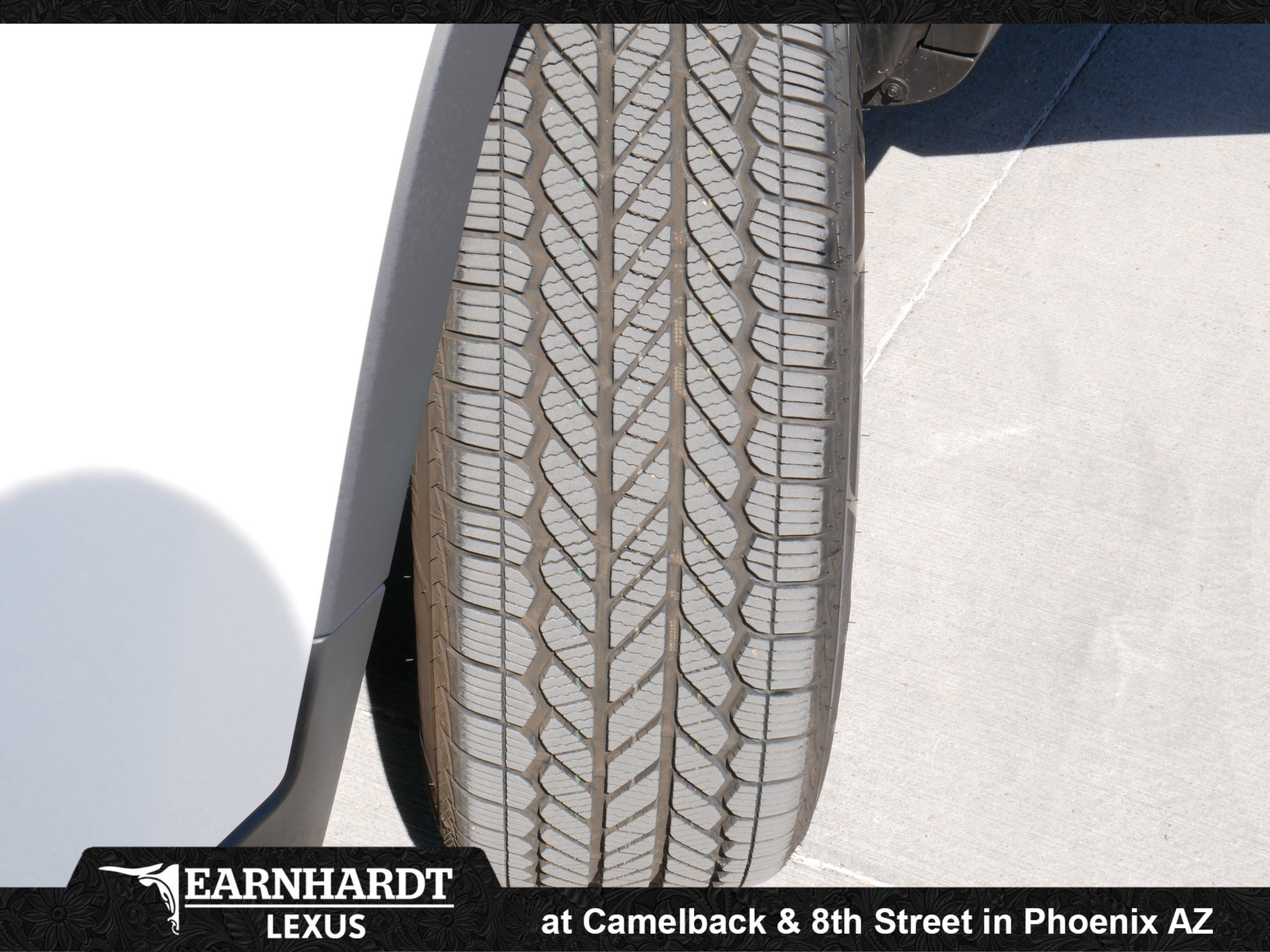 Used 2020 Jeep Cherokee Limited image 21