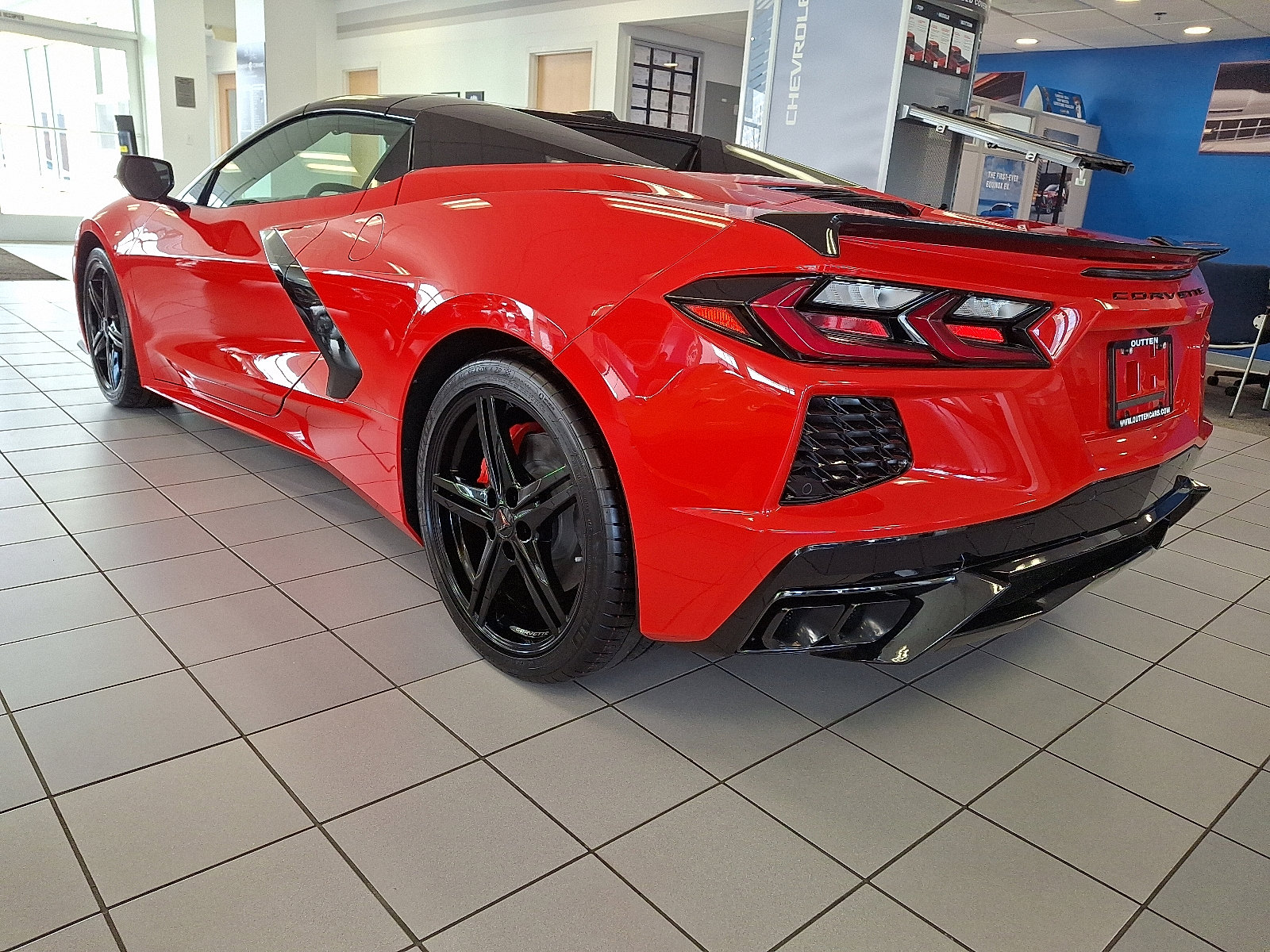 New 2026 Chevrolet Corvette Stingray Preferred Conv w/ Battery Protection Package image 4