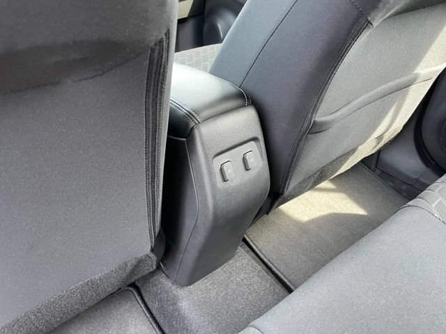 Certified 2023 Nissan Kicks SV FWD image 8