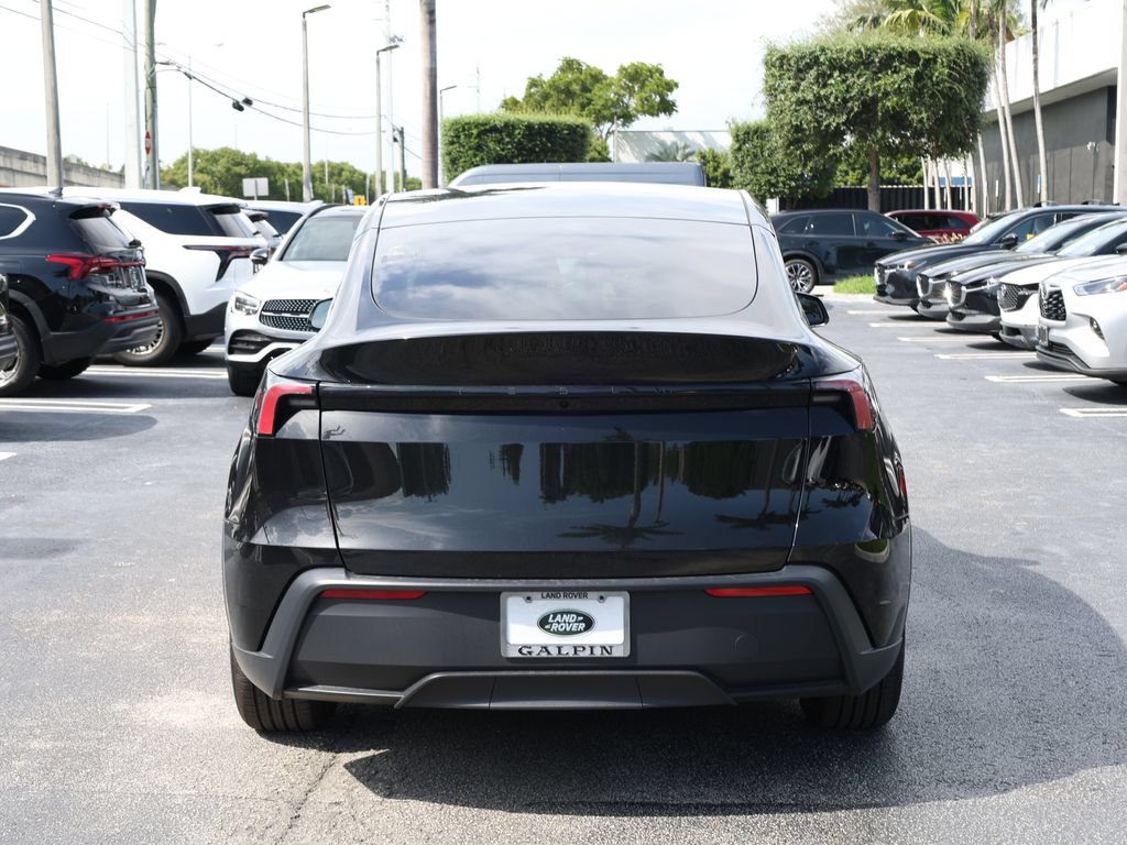 Used 2026 Tesla Model Y 2WD image 6
