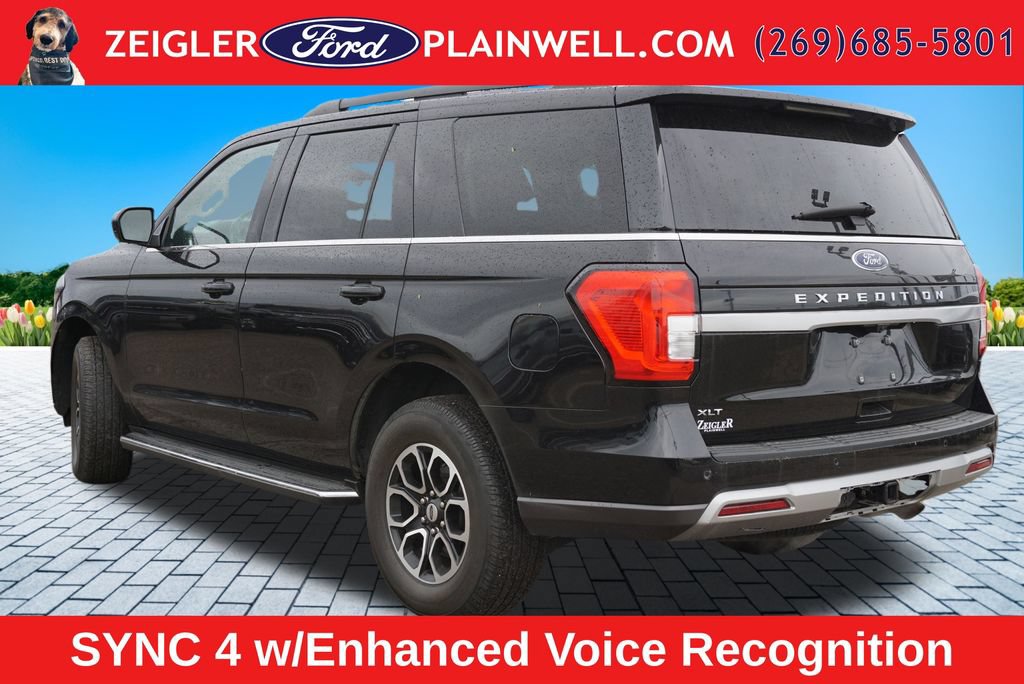 Used 2022 Ford Expedition XLT AWD/4WD image 3