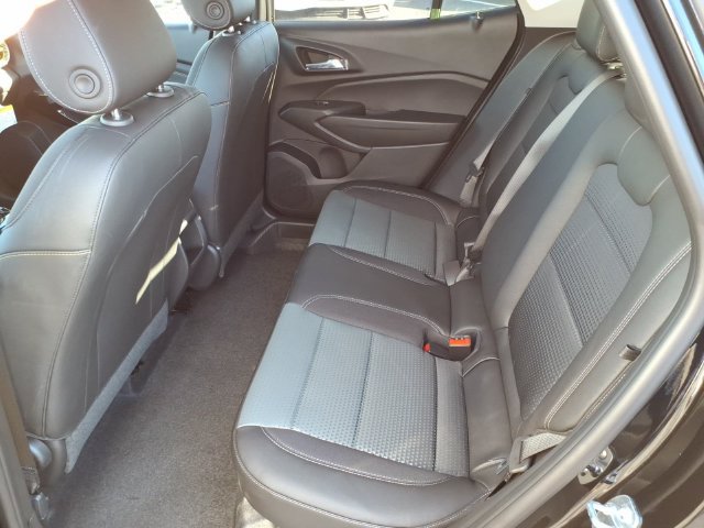 New 2026 Chevrolet Trax LT w/ Sunroof Package FWD image 8